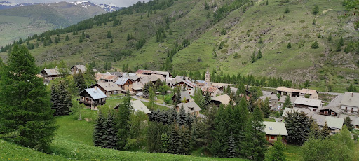 Bienvenue sur le site du camping de la Monta au cœur de la vallée du Queyras (Hautes-Alpes