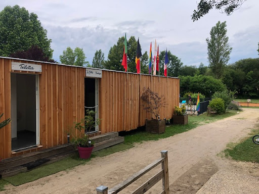 Camping Le Pontillou : Camping à Villamblard à mi-chemin de Périgueux et Bergerac en Dordogne Périgord. Location de mobil-homes