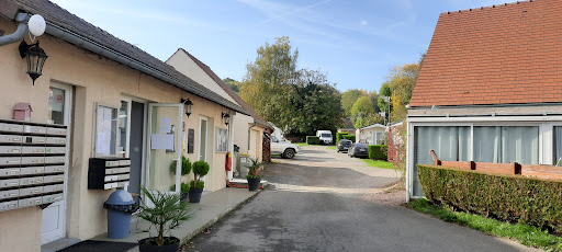 Camping La Montagne proche Noyon Compiègne dans l'Oise En Picardie. Location de mobil-home. Le camping est ouvert toute l'année été comme hiver.