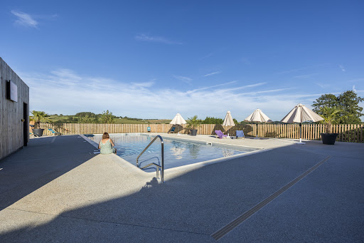 Le Domaine de la Saâne est un Camping Nature en Normandie à Quiberville. Emplacement nus ou location insolite pour camper Slow life