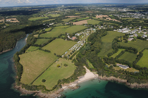 Réservez votre séjour au Camping des Prés Verts aux 4 Sardines en Bretagne