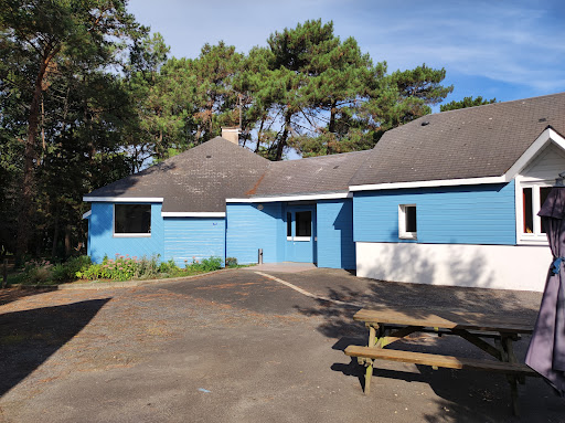 Le Camping*** l'hermitage à GUEMENE-PENFAO vous accueille pour vos vacances en Loire Atlantique dans un parc arboré et fleuri entre Redon et Nantes