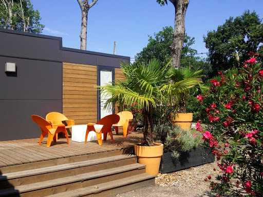 Cap Océan est un camping familial situé sur la côte Atlantique en Gironde au coeur de la forêt du Médoc et à 1 h du bassin d'Arcachon.