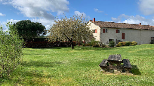 Private Gite with private pool Charente