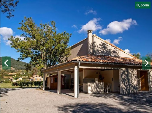 Idéalement situé au coeur de l’Ardèche