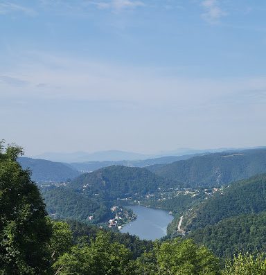 Club naturiste Le Dorier à 15km de Saint-Étienne