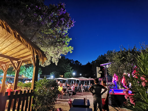 Camping proche Sainte Maxime - Réservez votre séjour au Camping Villa Verde