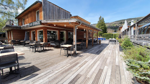 Les Vernières est un camping familial et nature en auvergne à la Bourboule avec un parc aquatique