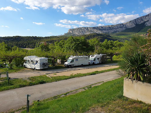 Situé sur la commune d'Aiguines