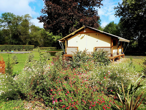 Le Camping de la Tête à Buzançais dans le Berry à 20 min de Châteauroux