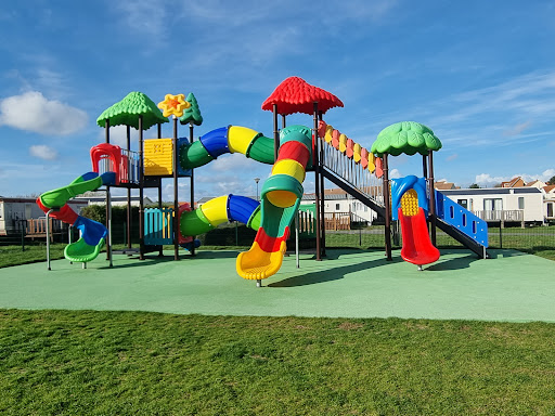 camping municipal à Audresselles pour des vacances en bord de mer ! Découvrez notre camping qui se situe à 100 mètres de la plage