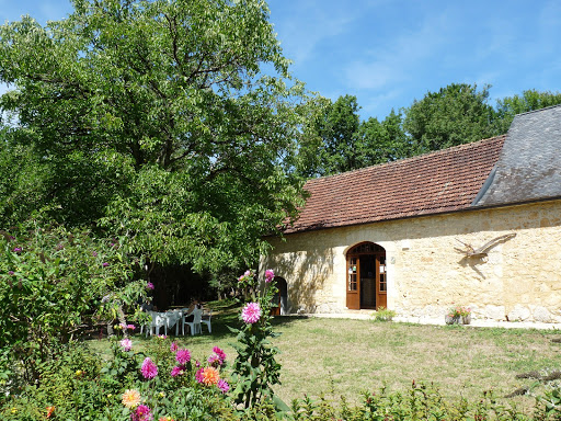 Camping à la ferme Les Combelles - Au coeur du Périgord Noir