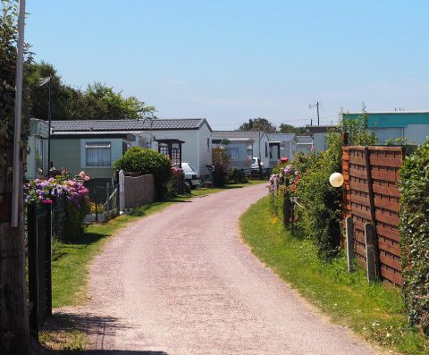 Camping du Sablon - Réservez vos vacances dans la Manche en louant un bungalow