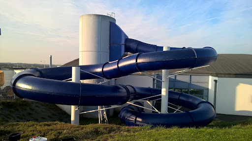 Aqua Jeux et Composites: Spécialiste de la maintenance