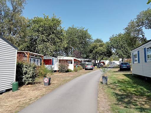 Le Camping Le Panorama 3 étoiles est situé entre la cité médiévale de Guérande