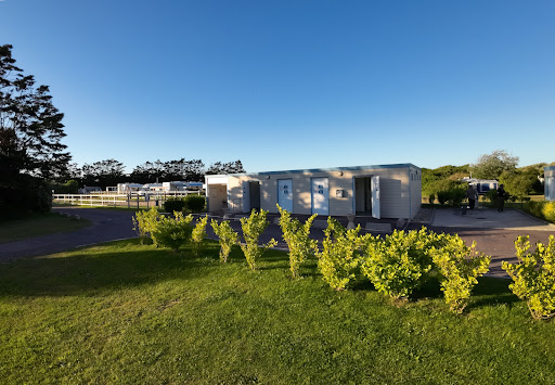 Le Camping de la Mer vous accueille jusqu'au 27 septembre 2019 dans une ambiance calme