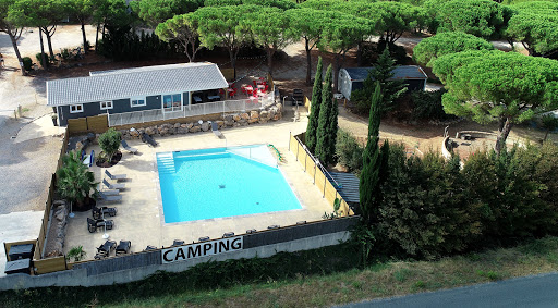 Profitez du camping 3 étoiles Figurotta et de sa piscine le temps d'un séjour en famille près de Narbonne (11)