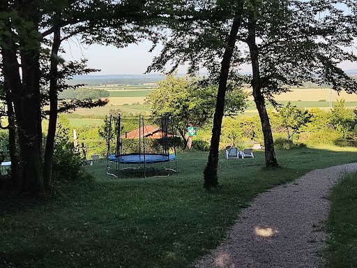 L'Union Gymnique de Lorraine est un Club Naturiste en plein coeur du Parc Régional de Lorraine