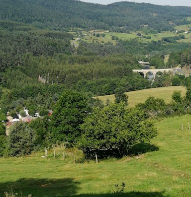 Camping familial en bord de Loire