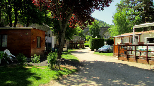 Le camping les Eaux Vives en Lozère