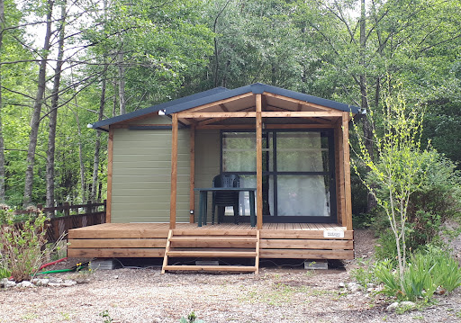 Camping Gard Cévennes Le Verdier à Saumane dans le Languedoc-Roussillon - Notre camping est idéalement situé à Saumane dans le Gard