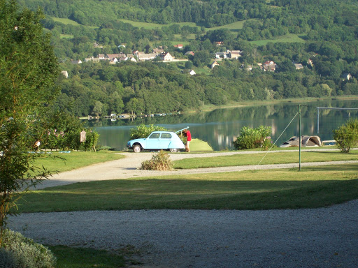 Camping Les Mouettes - CAMPING - ENTRE LAC ET MONTAGNE