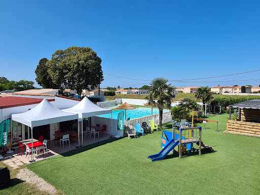 Camping 3 étoiles Royan St Georges de Didonne en bords de mer avec piscine 17 Charente Maritime