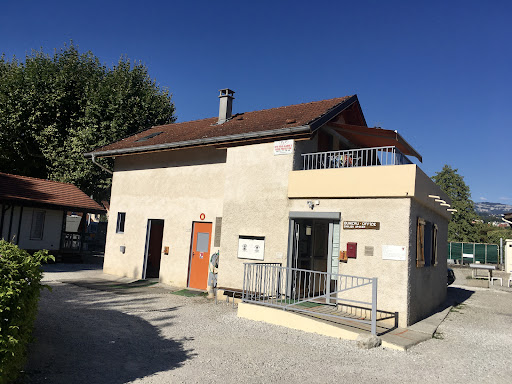 Camping à Aix-les-Bains. A 300m du lac du Bourget et 1.5km du centre ville. Pour votre cure thermale ou votre escapade en Savoie.