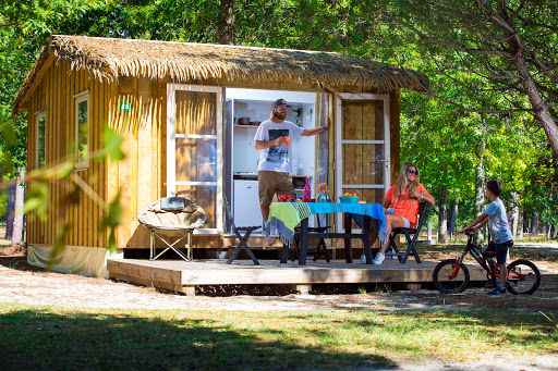 Profitez des Landes dans ce magnifique camping 3 étoiles Le Lac