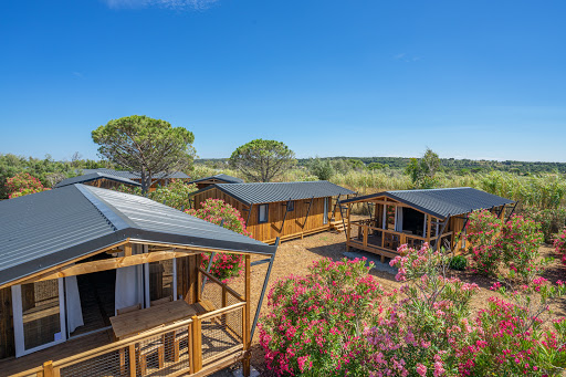 Découvrez le camping 5 étoiles Domaine la Franqui à Leucate pour des vacances en bord de mer en Occitanie