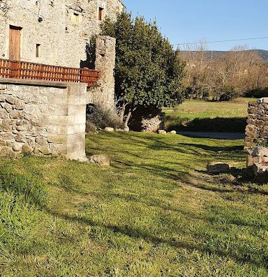 Découvrez les différents services mis à votre disposition au sein du camping pour vos vacances en Ardèche près de Vallon Pont d'Arc.