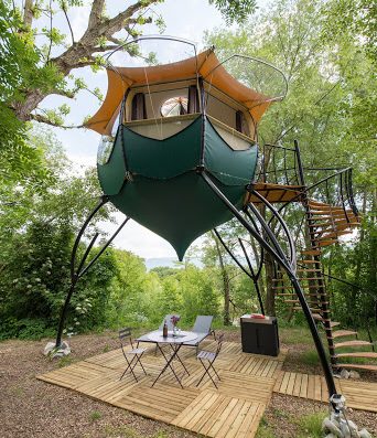 Le camping Gervanne dans la Dr?me vous accueille pour des vacances d?tente. Choisissez parmi nos emplacements