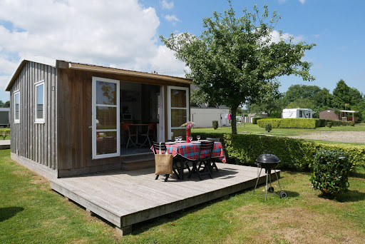 Le Camping de Sainte-Mère-Eglise (3 étoiles) est situé en Normandie