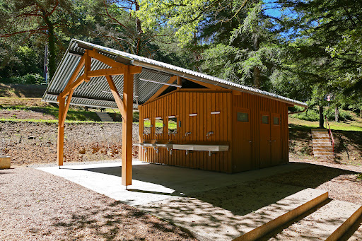 Sousceyrac-en-Quercy est née le 1er janvier 2016 de la fusion des communes de Calviac