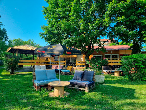 Venez découvrir le Camping du Haut-Rhône au bord du Rhône en Haute-Savoie