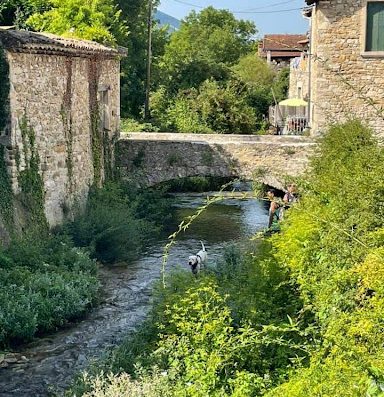 Camping Le Véronne à Montélimar en Drome.