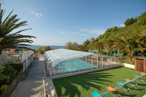 Camping Cap de Bréhat 4 étoiles : Ressourcez-vous lors de vos vacances et laissez-vous émerveiller par son panorama exceptionnel sur le Baie de Paimpol.