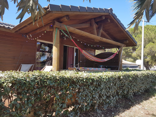 Locations de chalets climatisés au Cap d'Agde en pleine pinède dans camping à 5 min de la mer