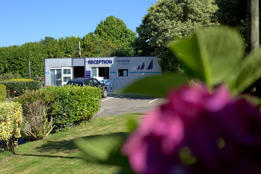 Découvrez le Camping Les Falaises à La Forêt-Fouesnant