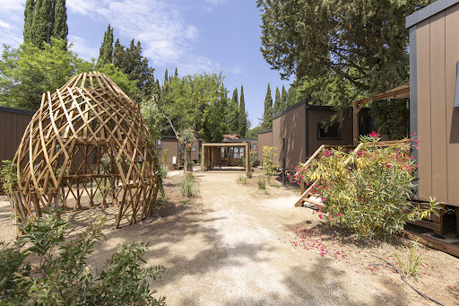 Découvrez notre camping 5 étoiles à Fréjus Saint Aygulf en bord de mer Méditerranée pour un séjour détente de luxe dans le Var !