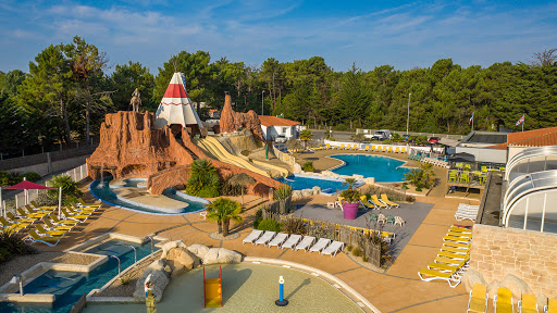 Profitez d'un séjour de rêve dans nos campings 5 étoiles en Vendée avec Sun Marina. Mobil-homes